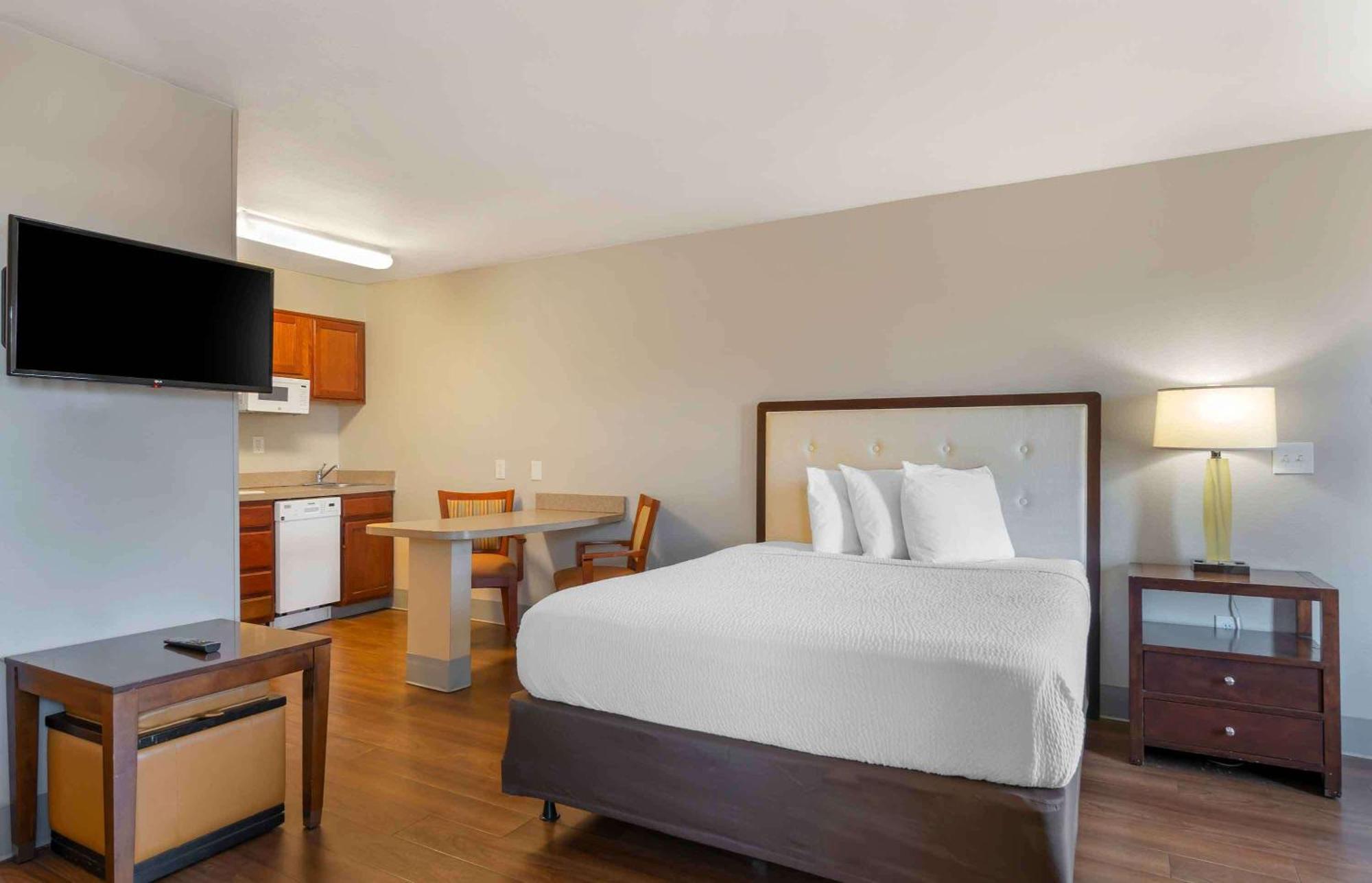 Extended Stay America Suites - Kansas City - Lenexa - 87Th St Оверленд Парк Экстерьер фото